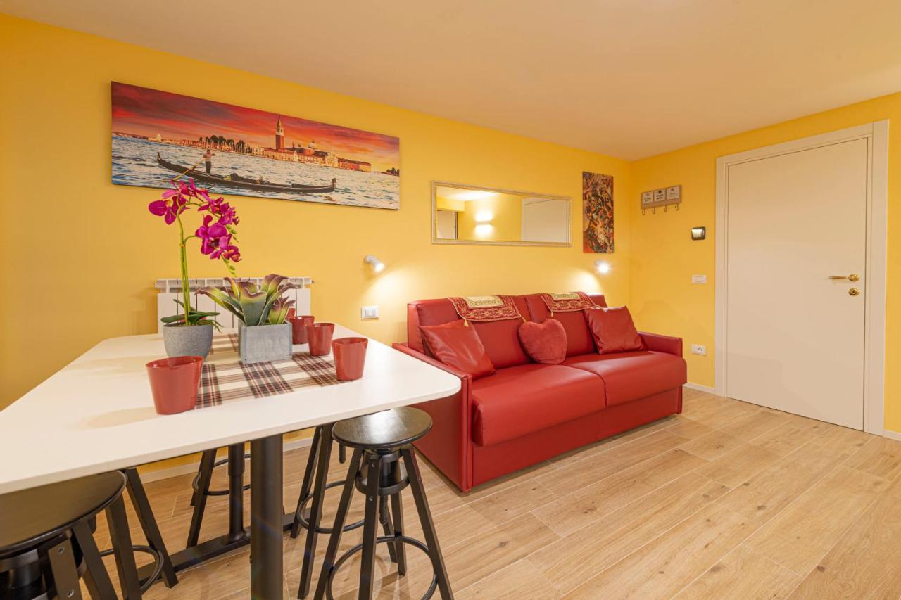Nina Venice Apartment Екстер'єр фото